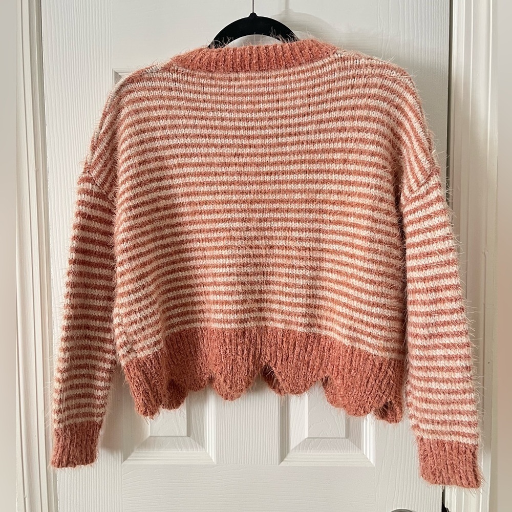 Newbury Kustom Peach and White Striped Cropped Sweater Size XS - Picture 3 of 5